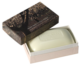 Giftbox 1 soap 350g (12 oz.) Sweet almond